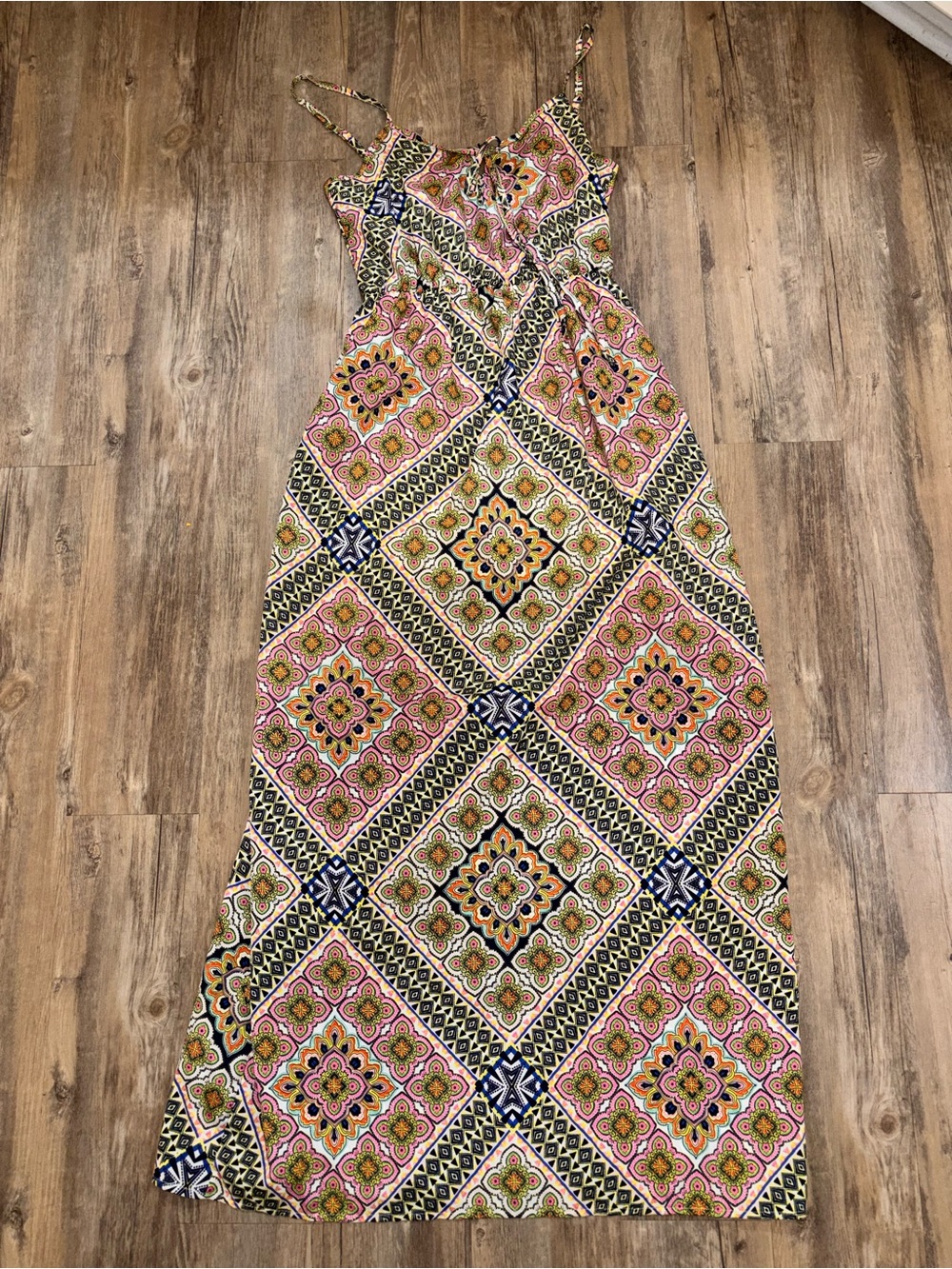Runway Story Maxi Sundress Vibrant Colors with Geometric Shapes Size Small